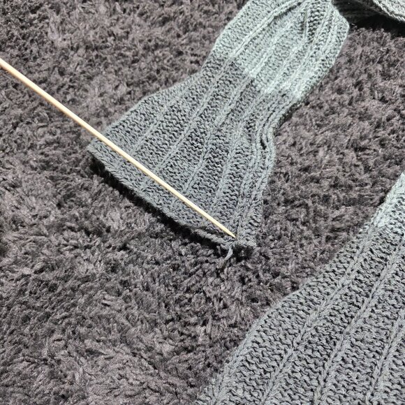 BCBG Max Azria Ombre Hooded Tunic Sweater‎ Women’s Size S Gray Knit - Picture 5 of 12